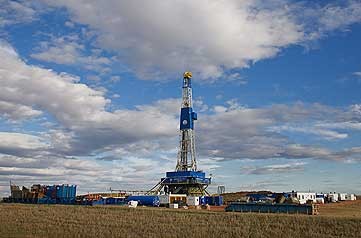 for first time in decades non-OPEC oil supply tops 43 mb/d